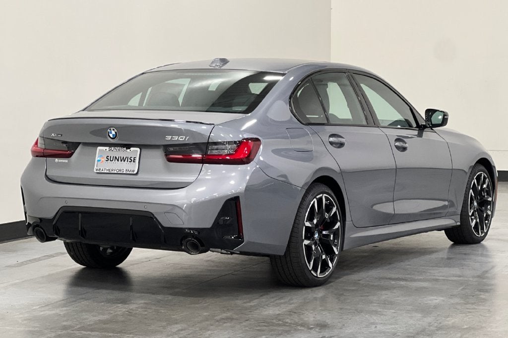 2026 BMW 3 Series 330i xDrive