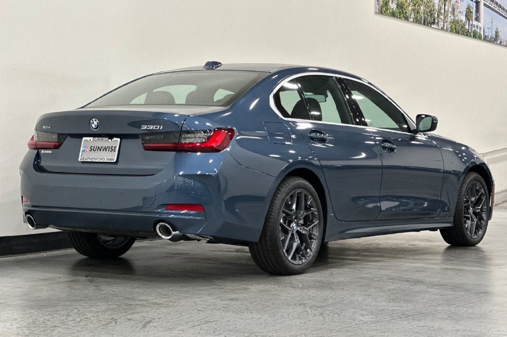 2026 BMW 3 Series 330i xDrive