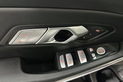 2025 BMW 3 Series 330i xDrive