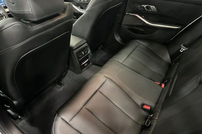 2025 BMW 3 Series 330i xDrive