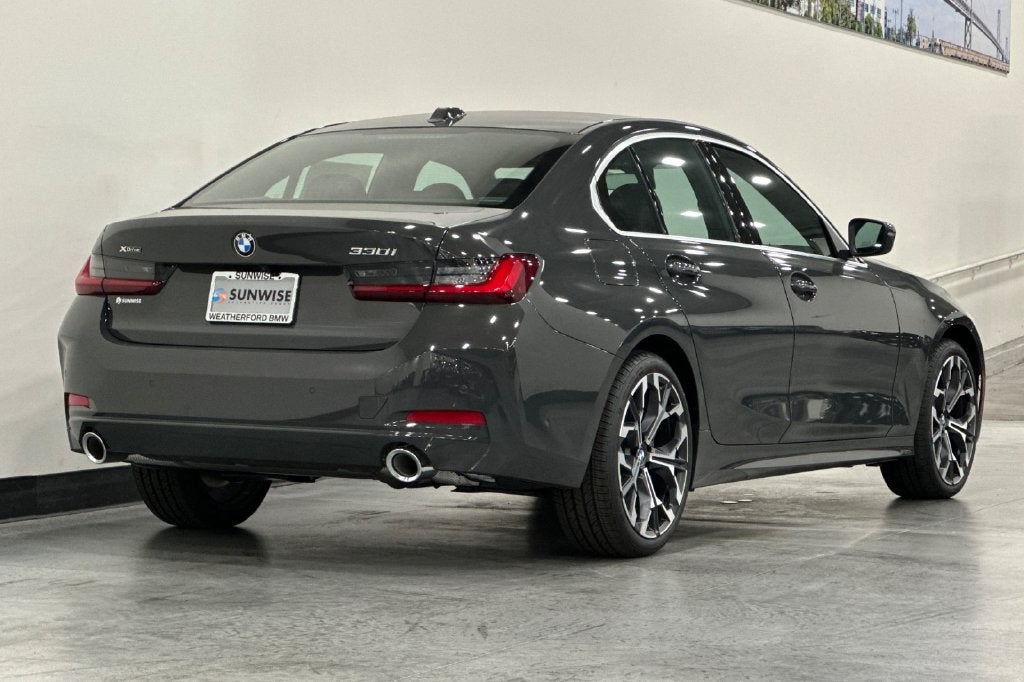 2026 BMW 3 Series 330i xDrive
