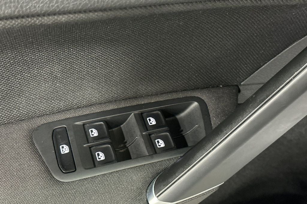 2019 Volkswagen Golf GTI 2.0T S