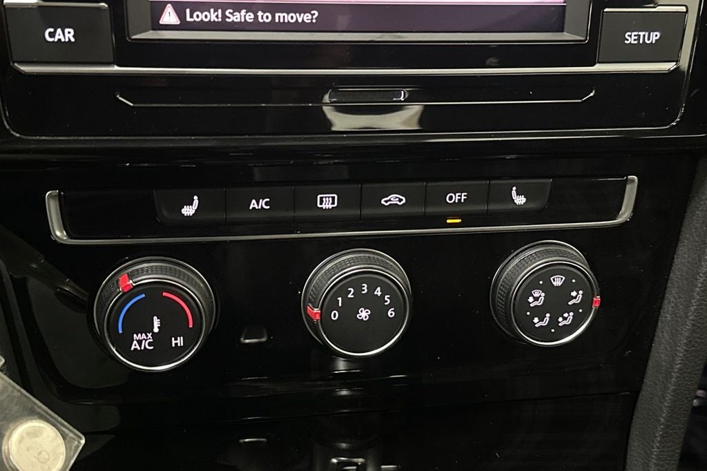 2019 Volkswagen Golf GTI 2.0T S
