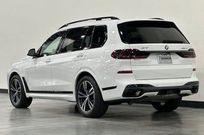 2024 BMW X7 xDrive40i