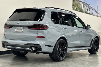 2026 BMW X7 xDrive40i