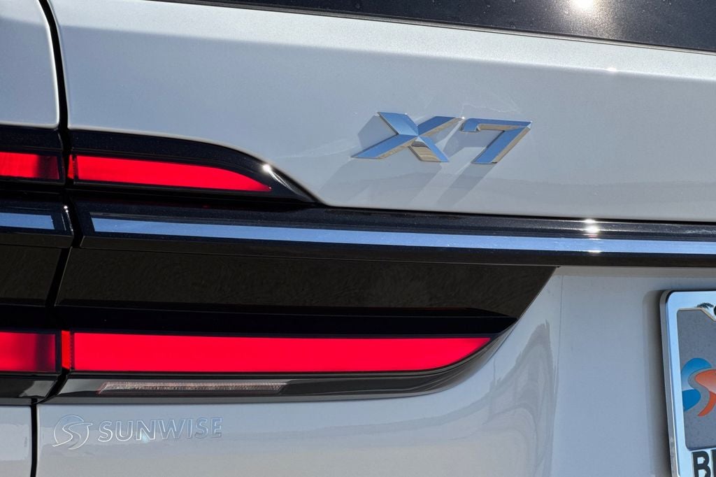 2027 BMW X7 xDrive40i