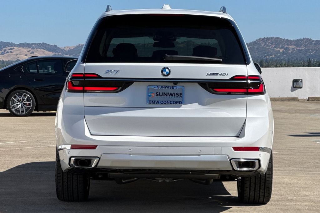 2027 BMW X7 xDrive40i