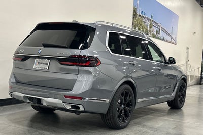2026 BMW X7 xDrive40i