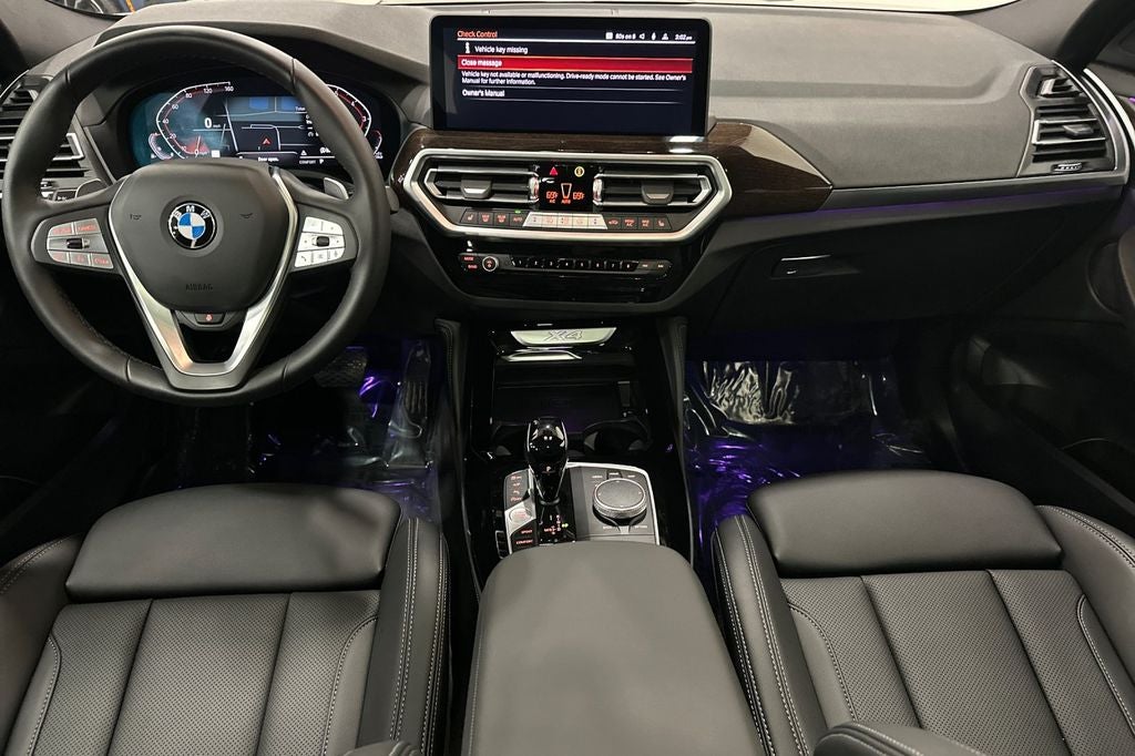 2025 BMW X4 xDrive30i