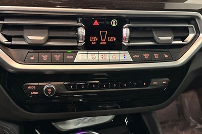 2025 BMW X4 xDrive30i