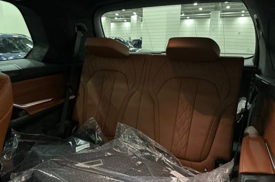 2026 BMW X7 M60i