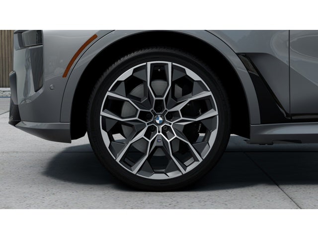 2026 BMW X7 M60i