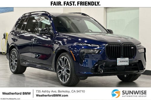 2023 BMW X7 M60i