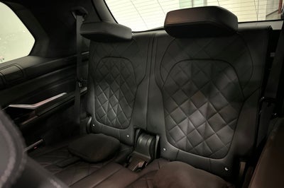 2023 BMW X7 M60i