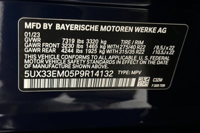 2023 BMW X7 M60i