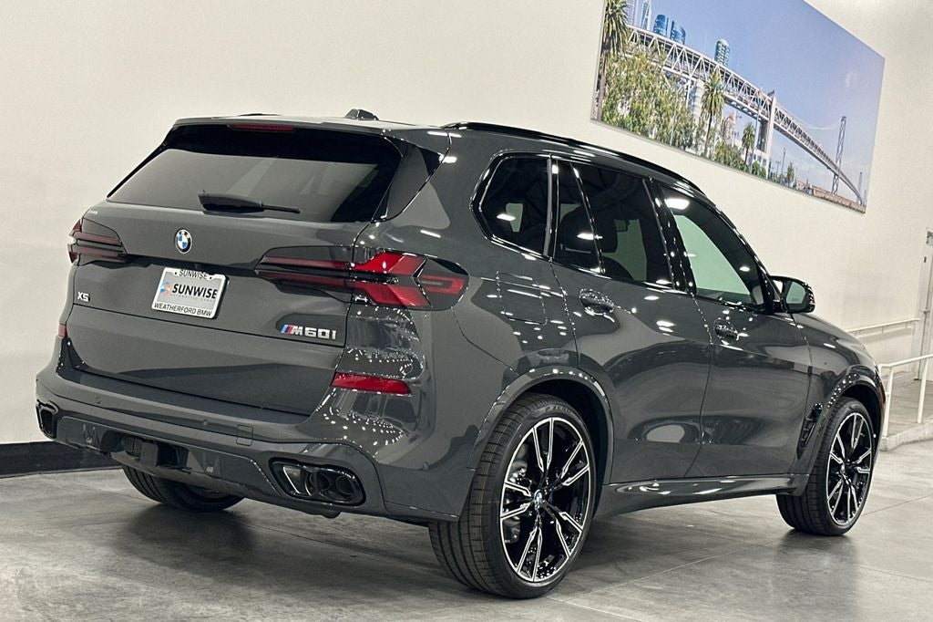2026 BMW X5 M60i