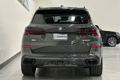 2026 BMW X5 M60i
