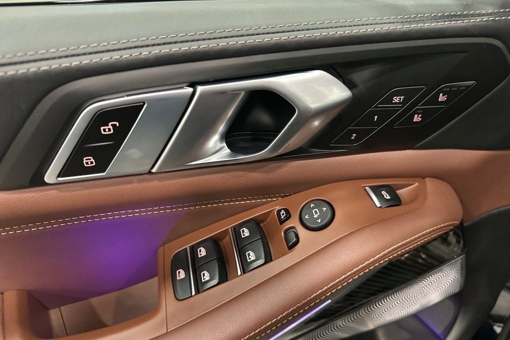 2024 BMW X5 M60i