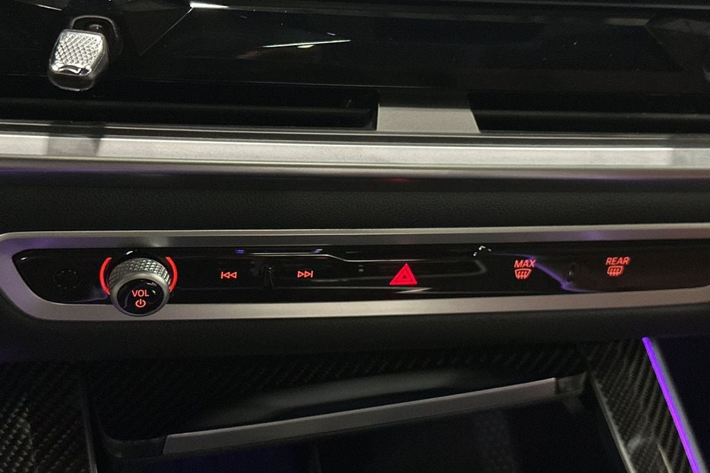 2024 BMW X5 M60i