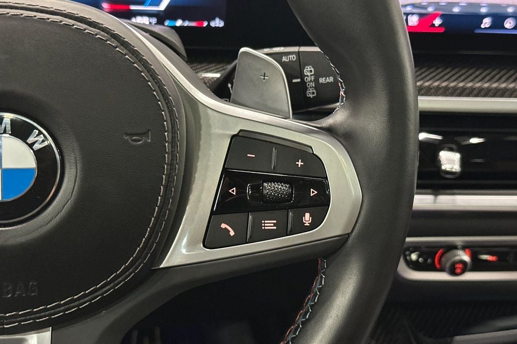 2024 BMW X5 M60i