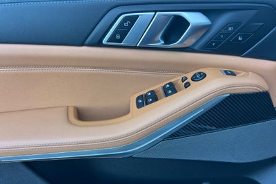 2024 BMW X5 M60i