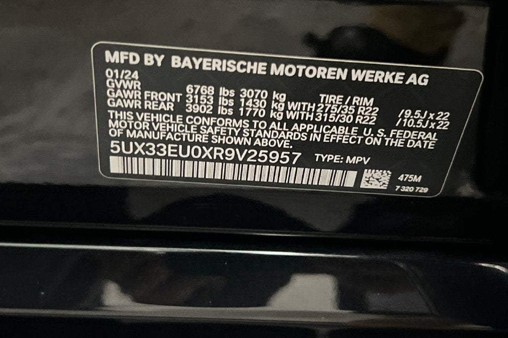 2024 BMW X5 M60i