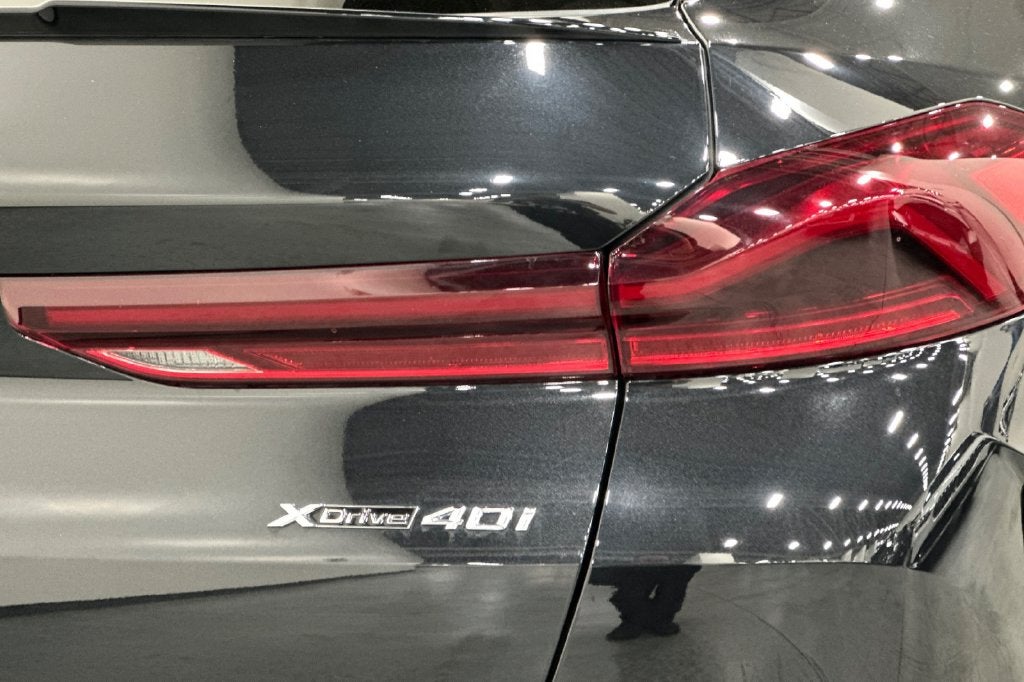 2027 BMW X6 xDrive40i