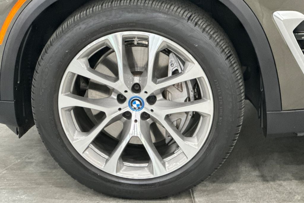 2024 BMW X5 xDrive50e