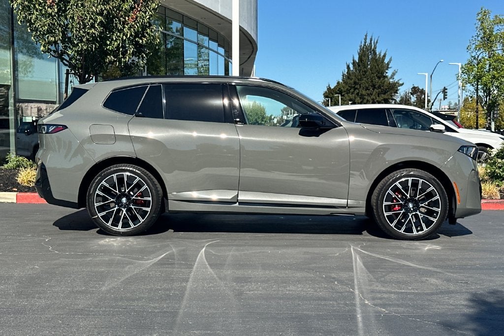 2027 BMW X5 40 xDrive