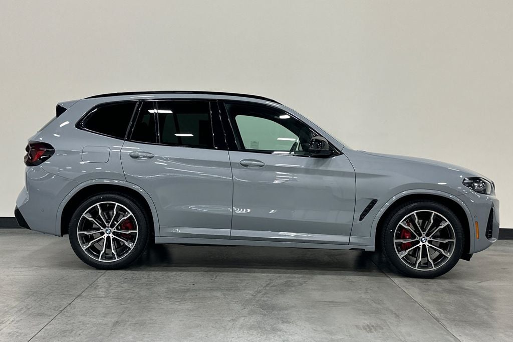2024 BMW X3 M40i