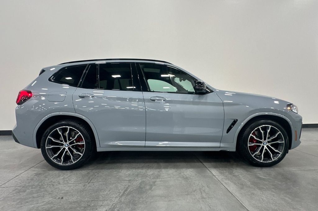 2023 BMW X3 M40i