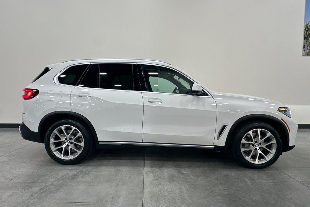 2023 BMW X5 xDrive40i