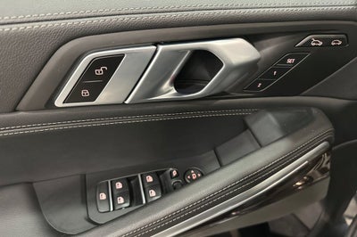 2023 BMW X6 xDrive40i