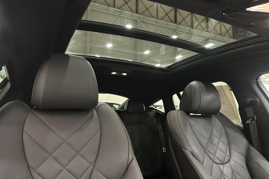 2023 BMW X6 xDrive40i
