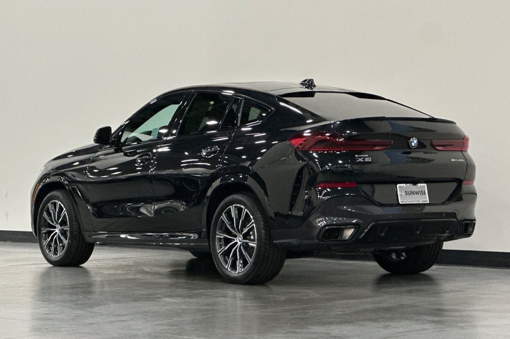 2023 BMW X6 xDrive40i