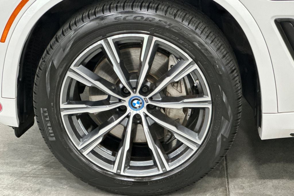 2023 BMW X5 xDrive45e