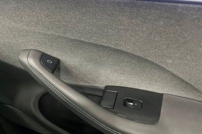 2026 Tesla Model 3 Premium