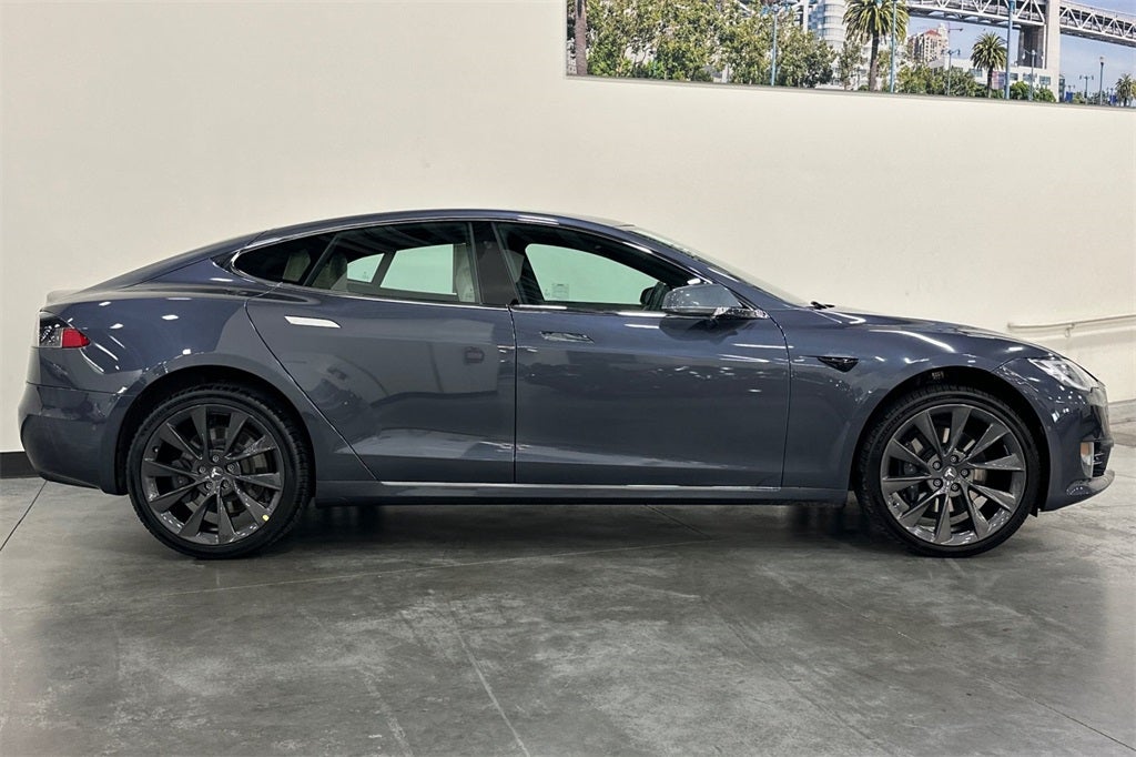 2021 Tesla Model S Long Range
