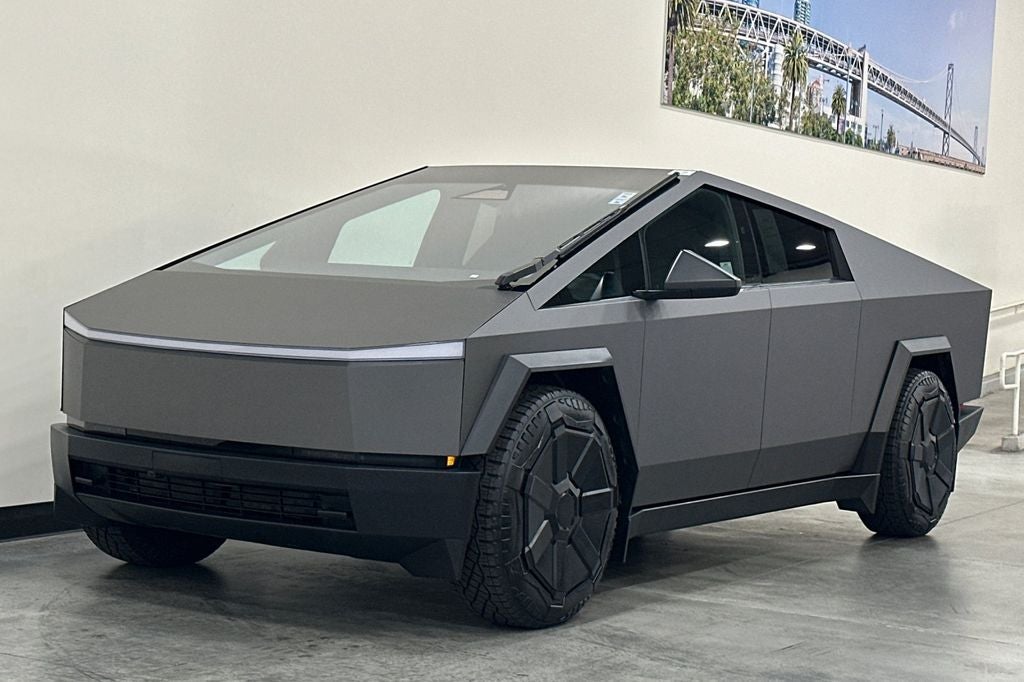 2024 Tesla Cybertruck Base
