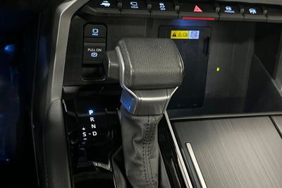 2023 Toyota Sequoia Platinum