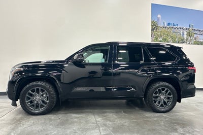 2023 Toyota Sequoia Platinum