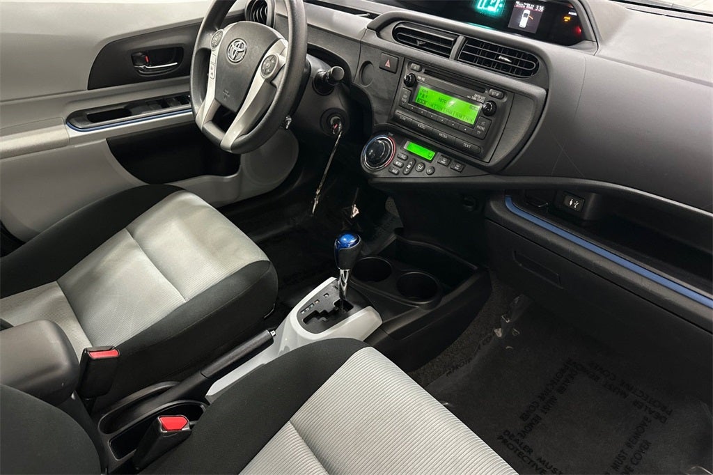 2013 Toyota Prius c Two