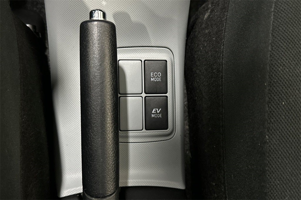 2013 Toyota Prius c Two