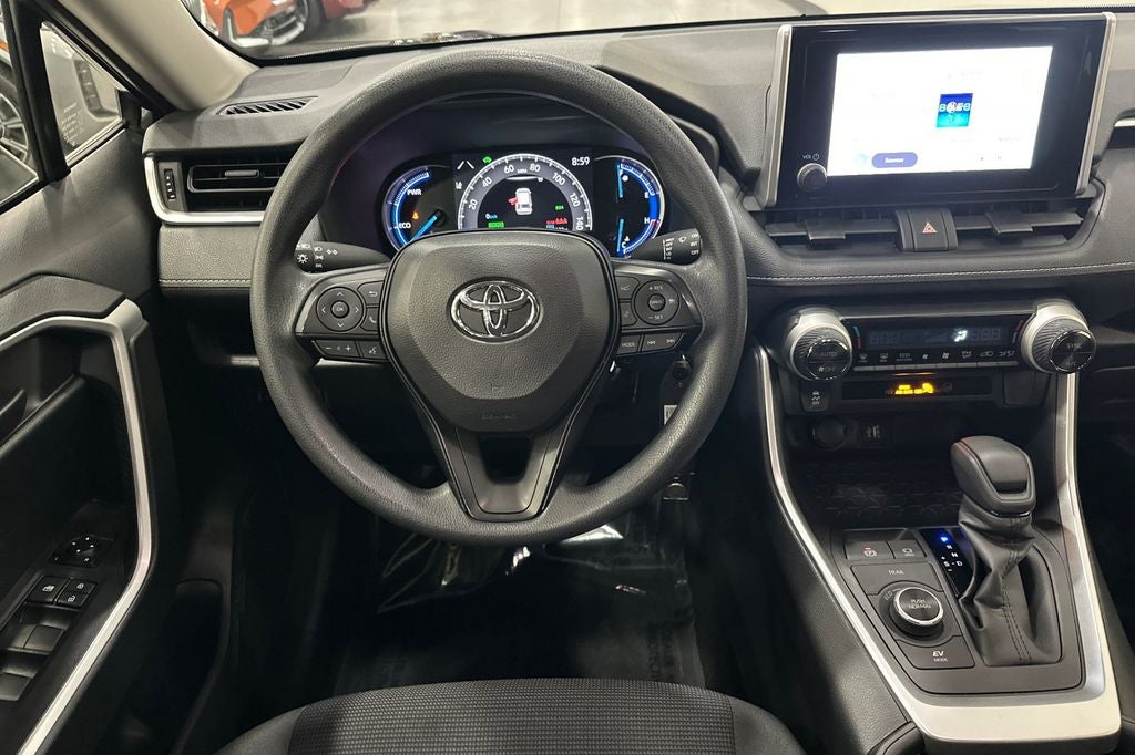 2025 Toyota RAV4 Hybrid LE