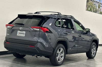 2025 Toyota RAV4 Hybrid LE