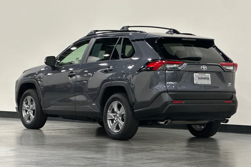 2025 Toyota RAV4 Hybrid LE