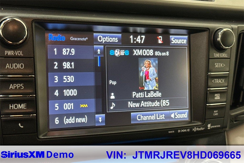 2017 Toyota RAV4 Hybrid XLE