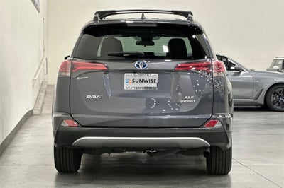 2017 Toyota RAV4 Hybrid XLE