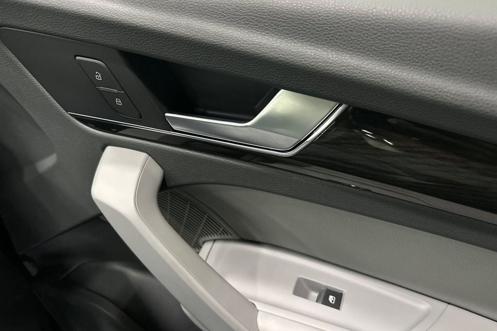 2020 Audi Q5 45 Premium Plus quattro