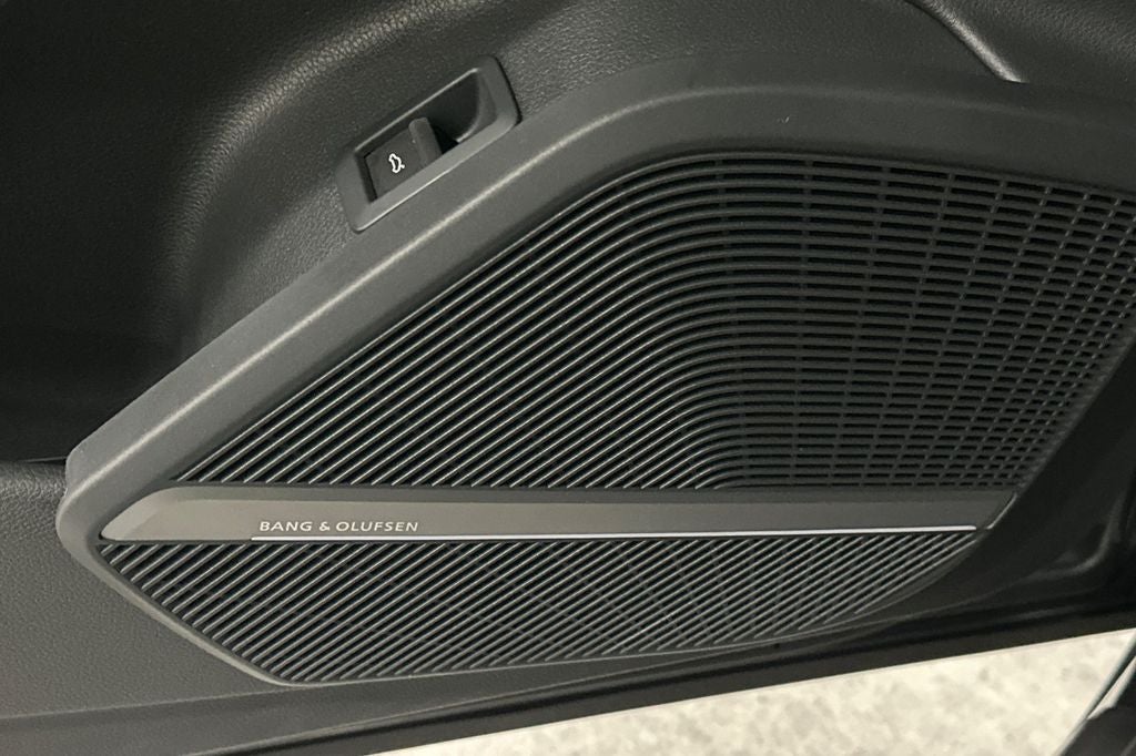 2020 Audi Q5 45 Premium Plus quattro